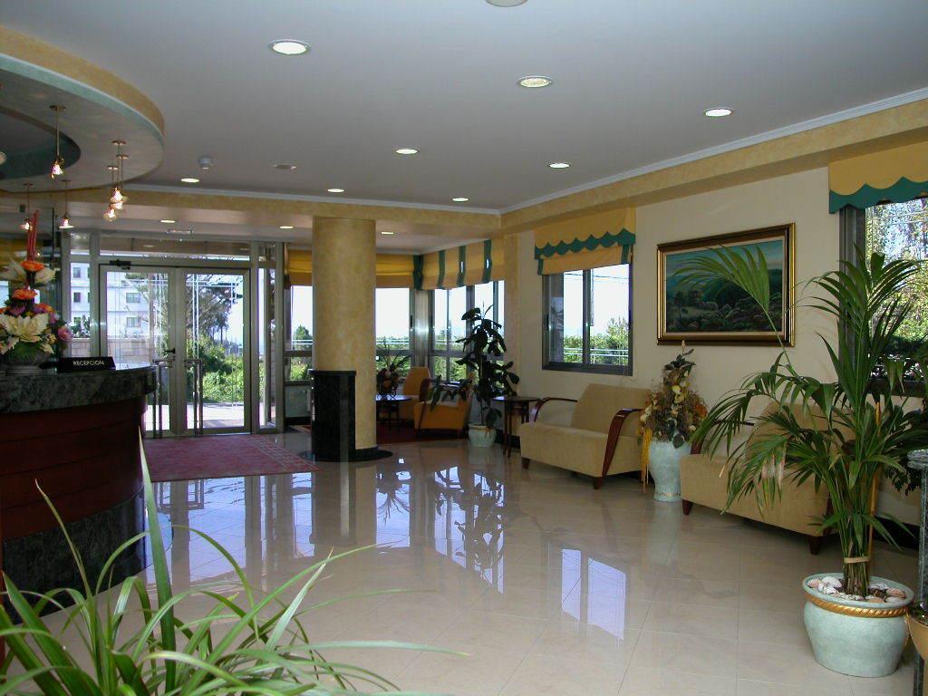 Hotel Pineiro 2 Estrellas Superior А-Лансада Экстерьер фото